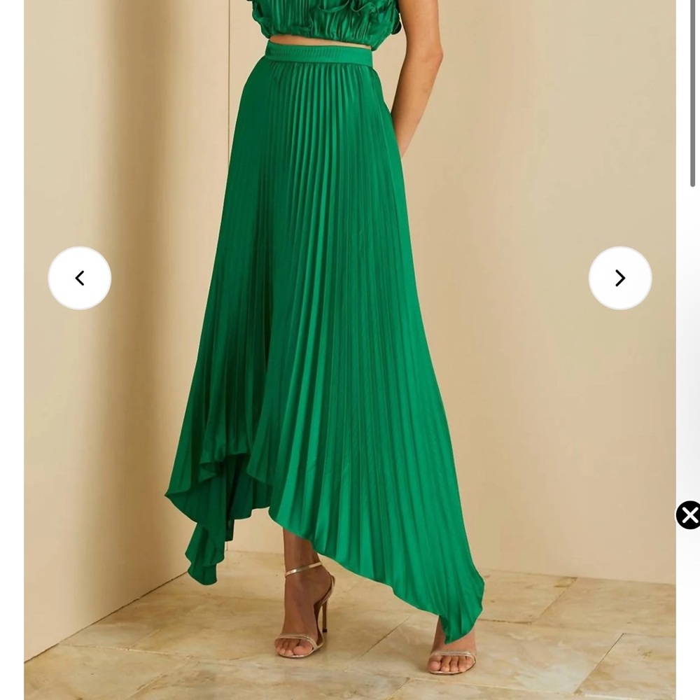 AMUR Vibrant Green High-Low Skirt
